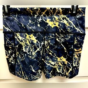 NWOT Constantly Varied Gear 2.5 inch shorts